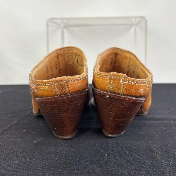 Charlie Horse Western Clogs - Picture 5 of 8